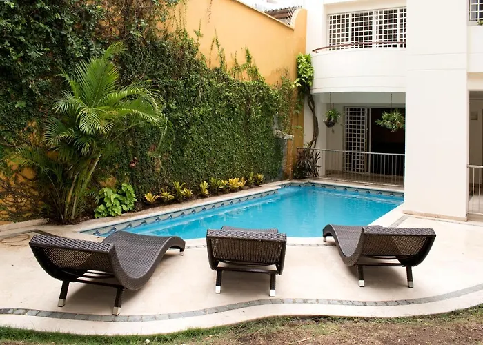 Mega 7 Bedroom Mansion In Bocagrande