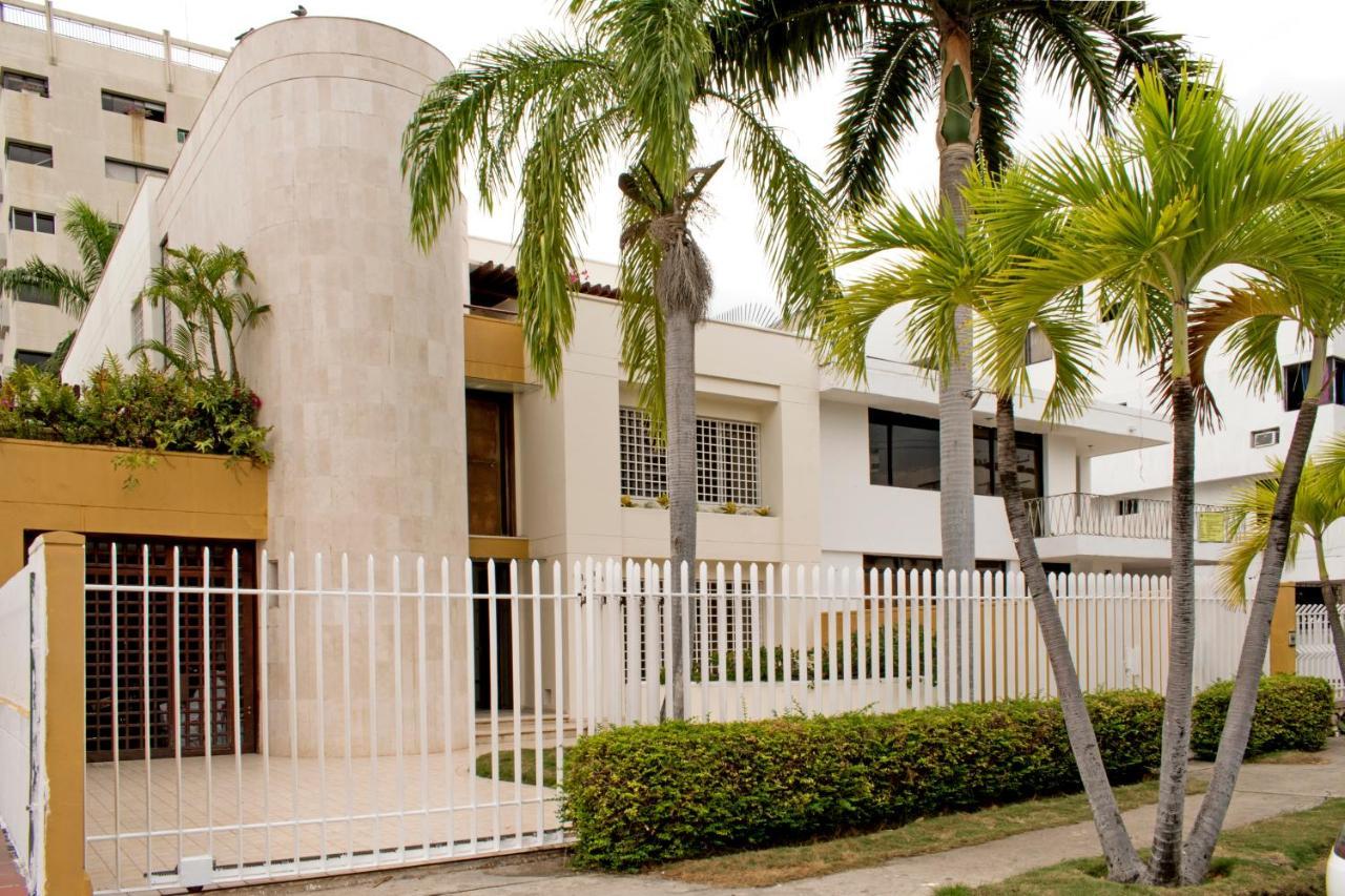 Mega 7 Bedroom Mansion In Bocagrande