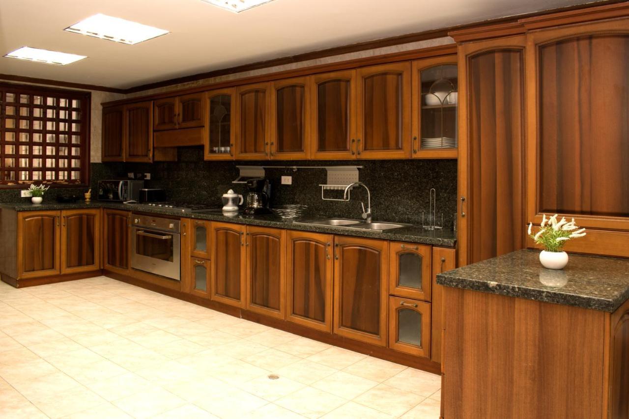 Mega 7 Bedroom Mansion In Bocagrande * Cartagena
